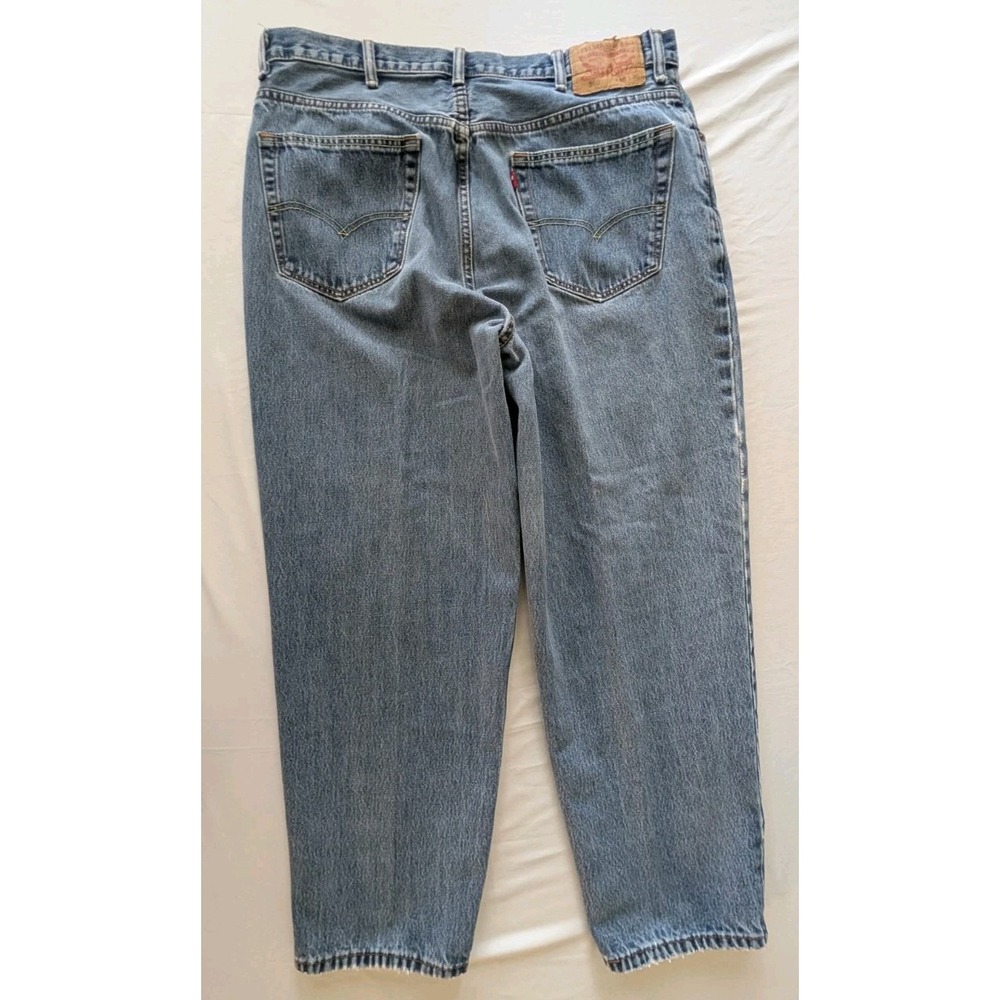Levi's 560 Loose Fit Comfort Tapered Blue Denim Jeans Men's 38x30 Medium Wash - Picture 3 of 12